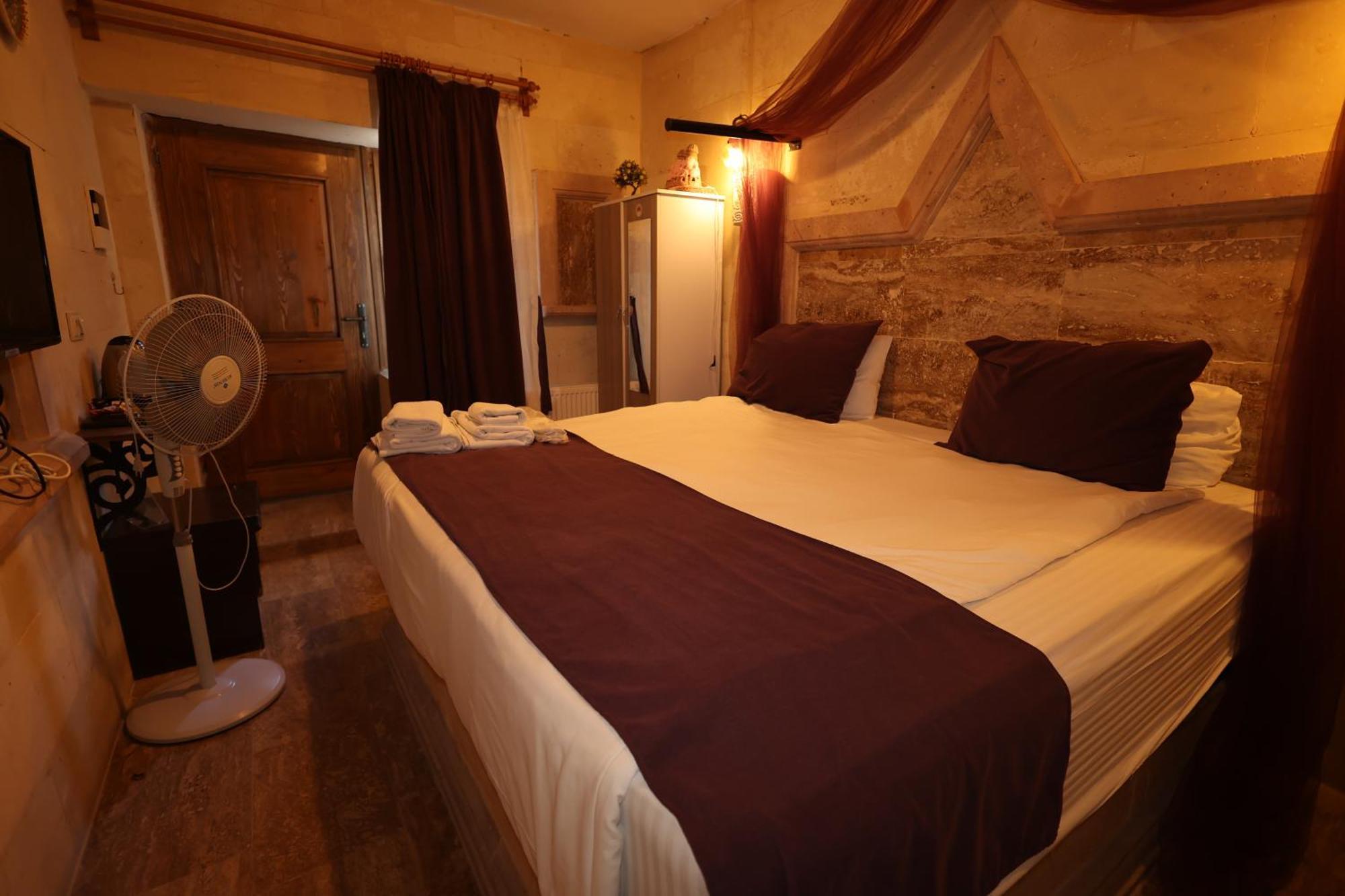 Apartamento Lucky Luke Stone House Göreme Exterior foto